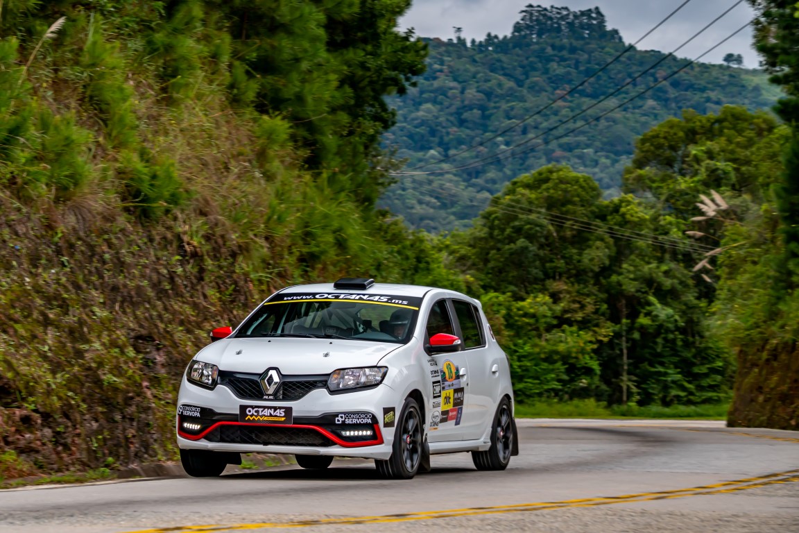 Você está visualizando atualmente Rally da Graciosa encerra o Brasileiro de Rally